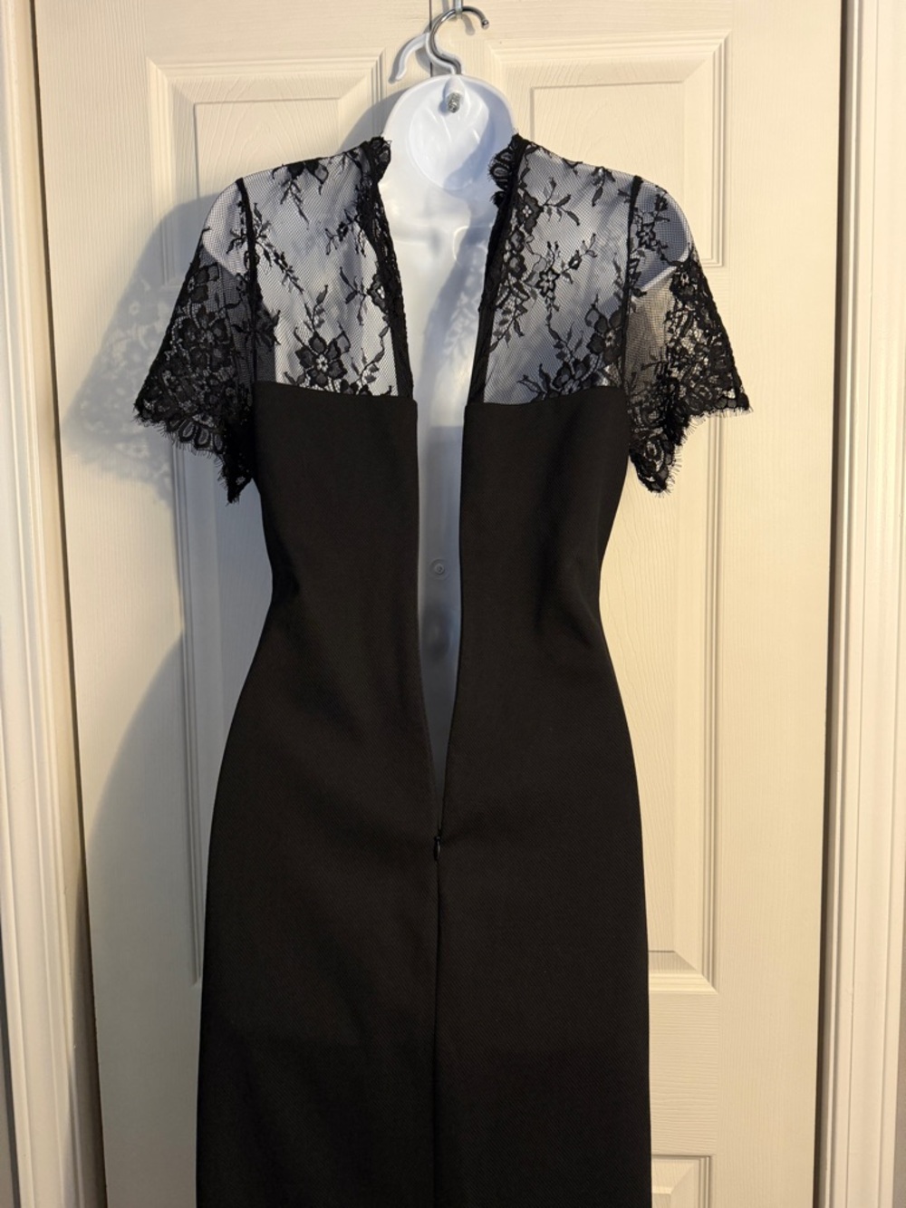 Black Lace Agatha Midi Dress Hyacinth House Tuckernuck size SM SOLD OUT ONLINE - Picture 12 of 16